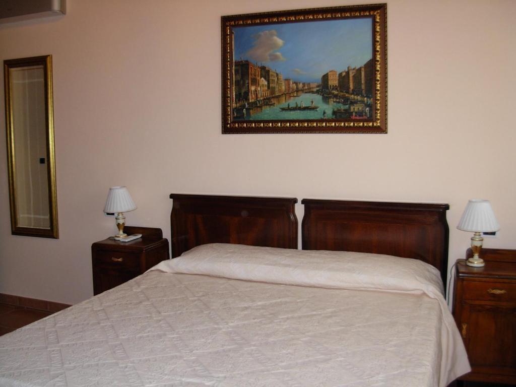 Hotel Michelangelo San Bartolomeo in Galdo Δωμάτιο φωτογραφία