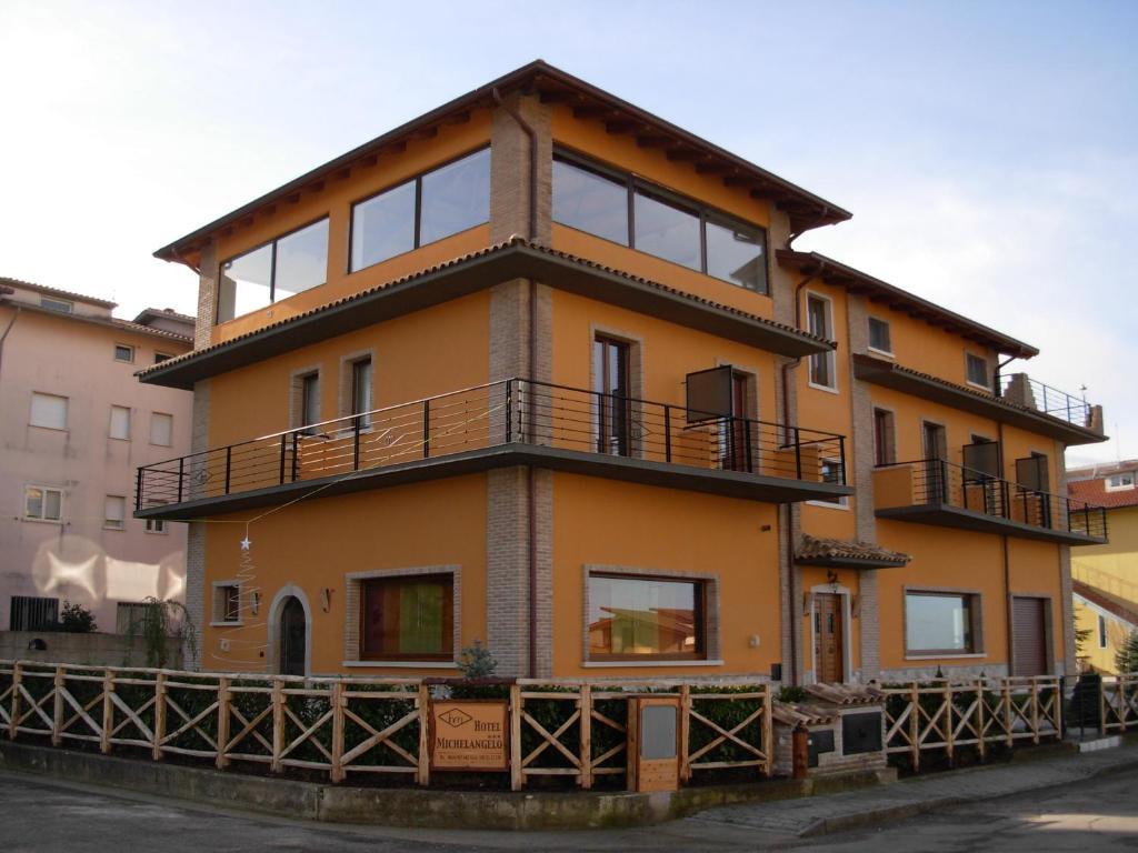 Hotel Michelangelo San Bartolomeo in Galdo Δωμάτιο φωτογραφία
