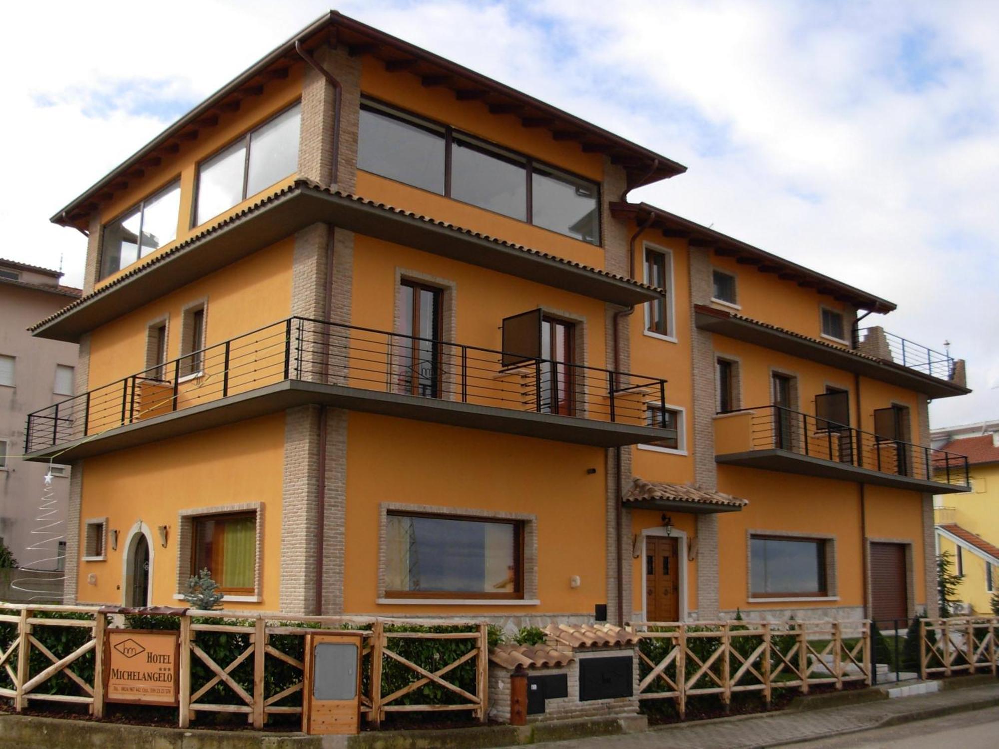 Hotel Michelangelo San Bartolomeo in Galdo Εξωτερικό φωτογραφία